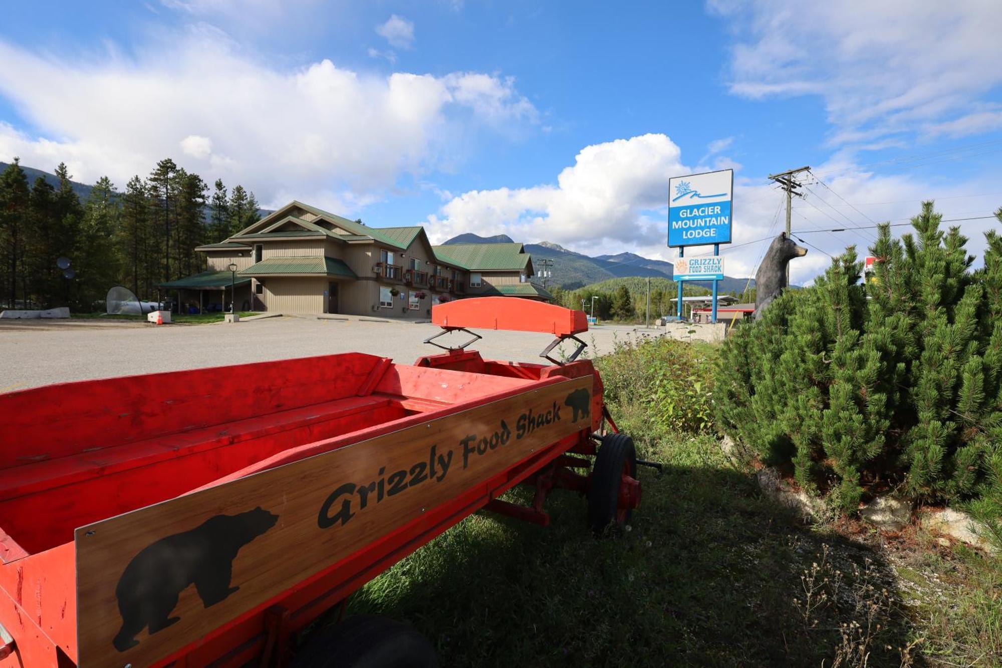 Glacier Mountain Lodge Blue River Eksteriør bilde
